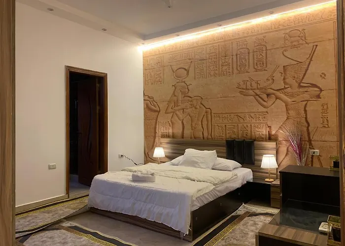 Pyramids Gold Sand Apartment