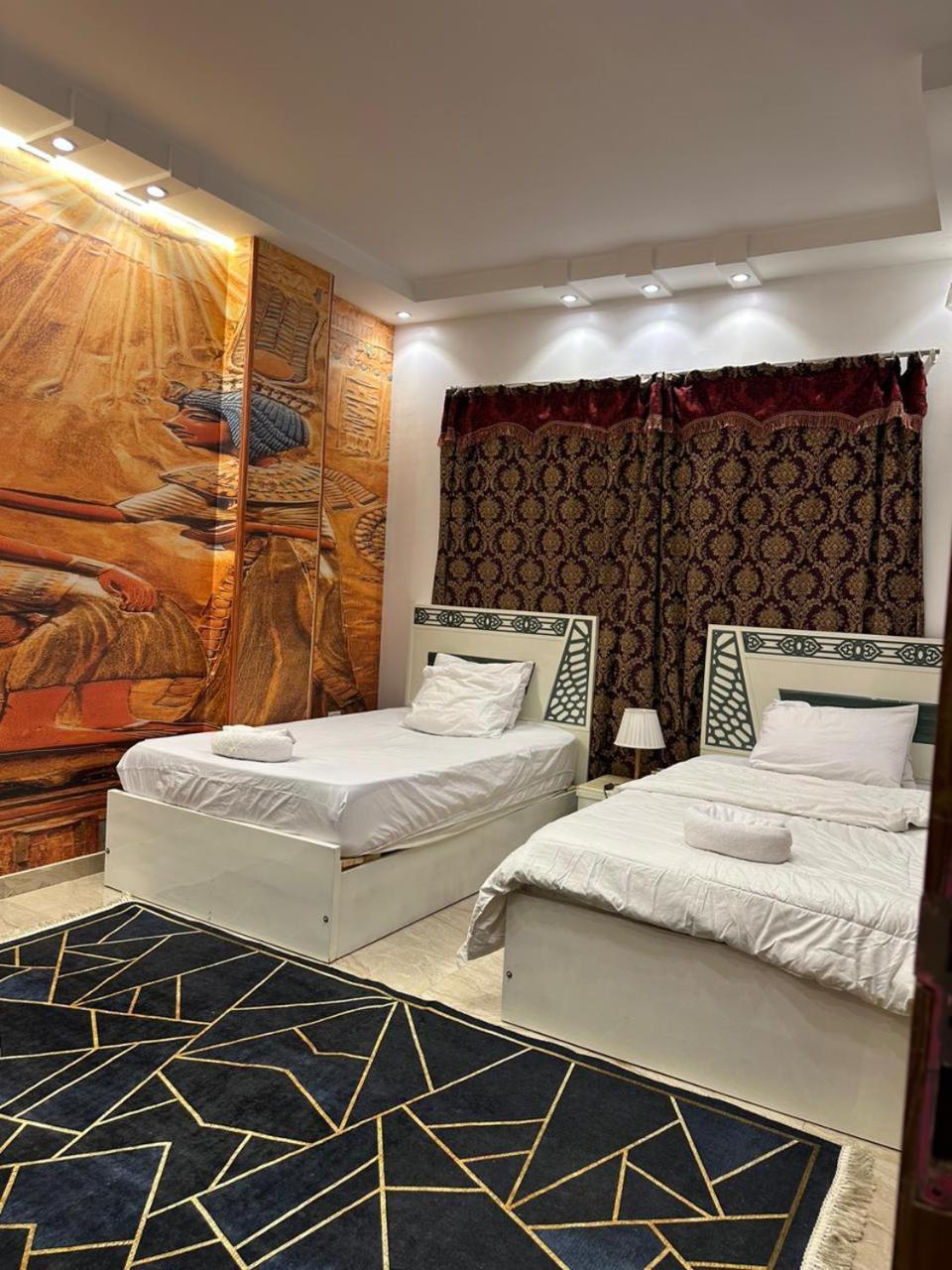 Appartement Pyramids Gold *