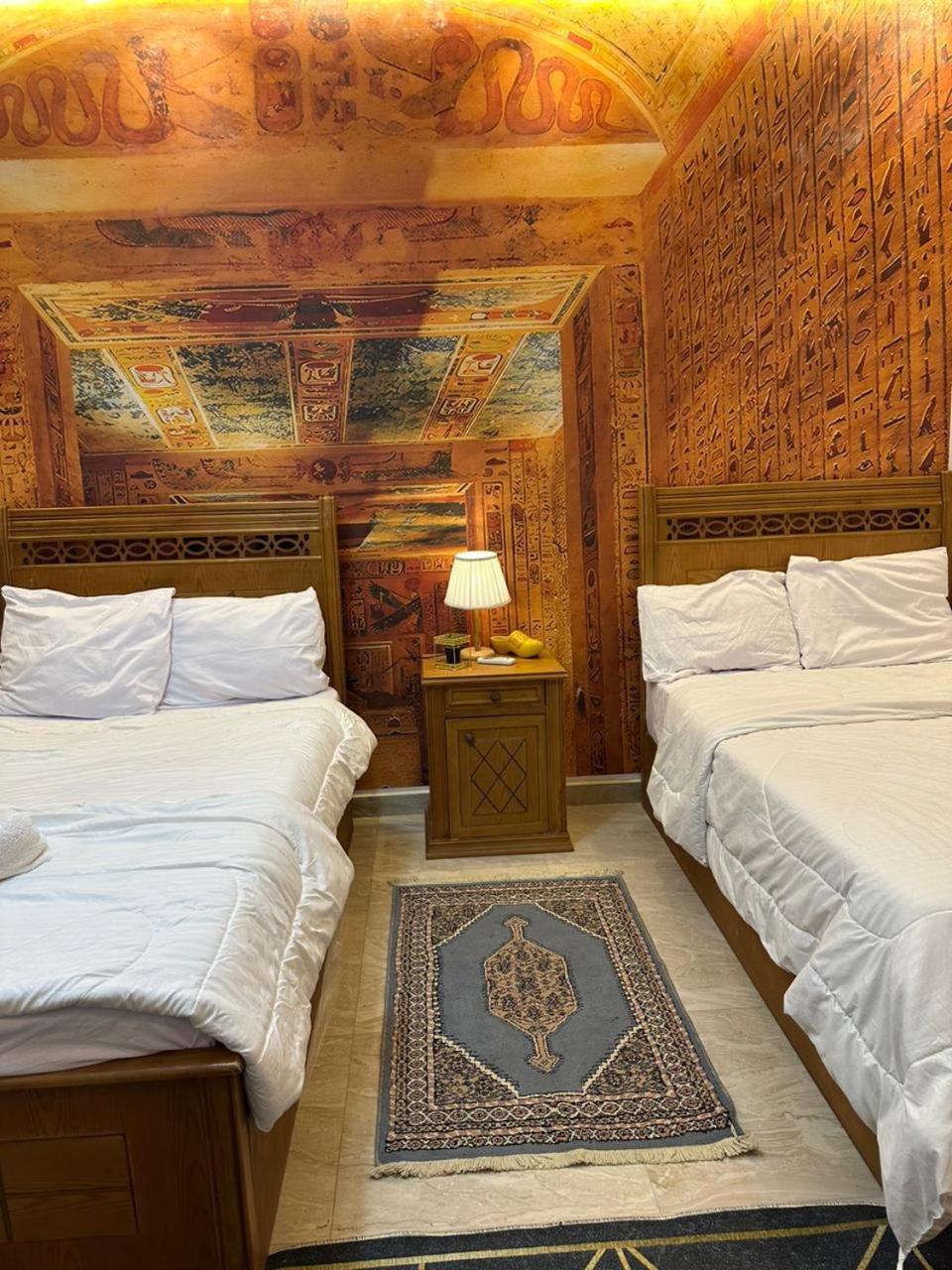 Pyramids Gold Apartment Cairo
