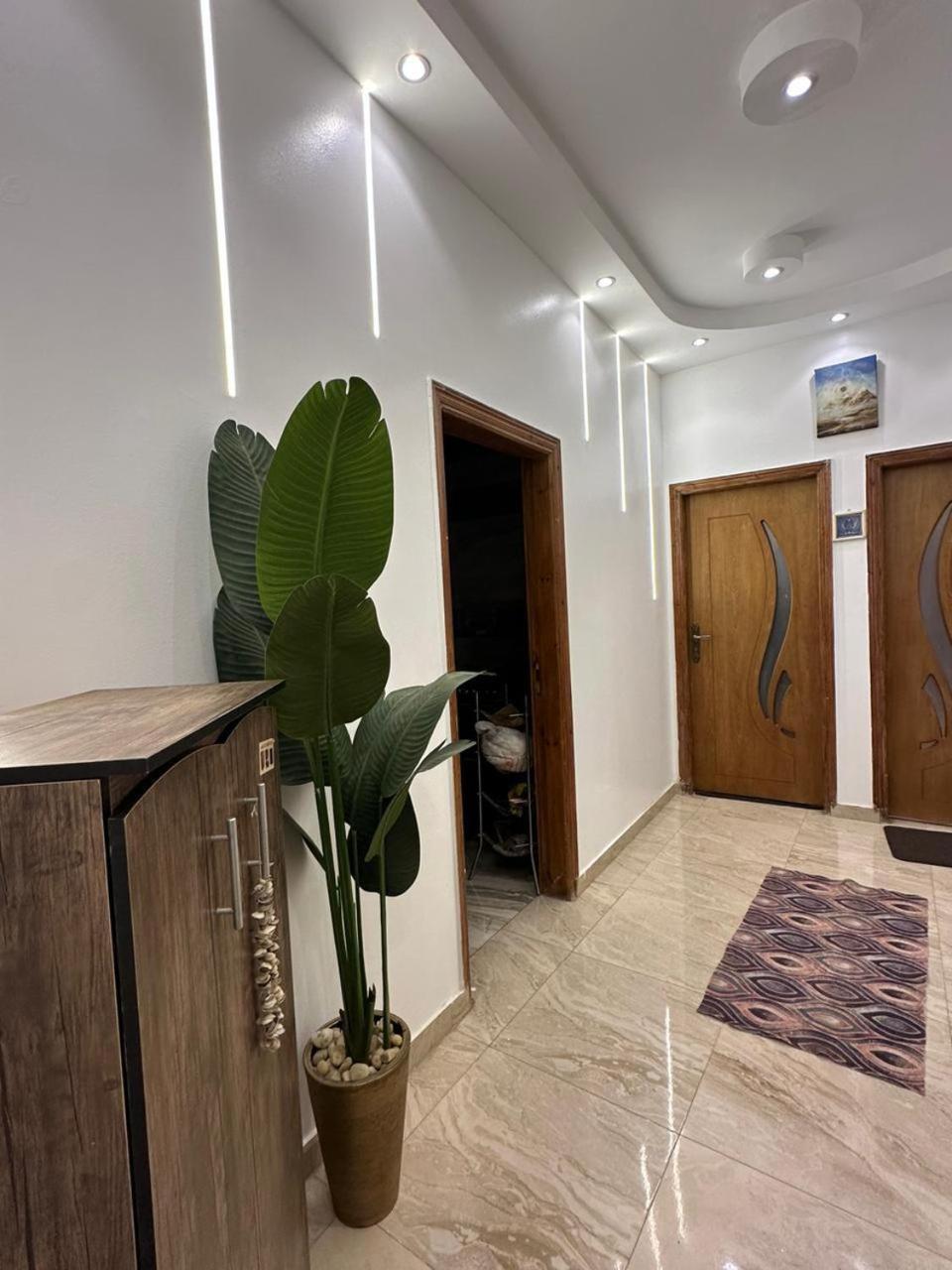 Pyramids Gold Apartment *